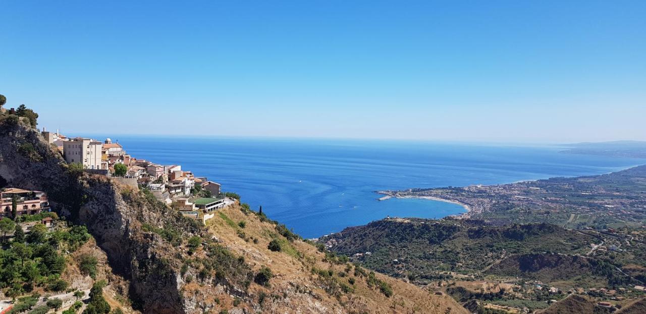 Casa Vacanze Monte Venere Castelmola Luaran gambar